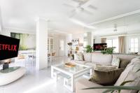 EDEN RENTALS Oasis Penthouse in Santa Cruz - B&B