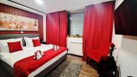 Deluxe Double Room (2 Adults + 1 Child)