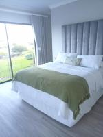 B&B East London - Private room inside the house - Bed and Breakfast East London