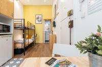 Loft avec Lits Superposés - Vue sur Ville - Rez-de-Chaussée