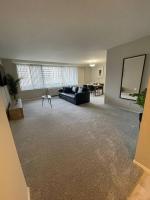 B&B Arlington - Discover an exclusive Condo at Crystal City with gym - Bed and Breakfast Arlington