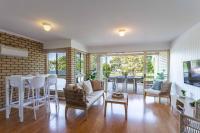 Cotton Tree Beach - B&B