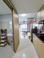 Stylish New Unit w/ Balcony at Fern Residences - B&B Manila