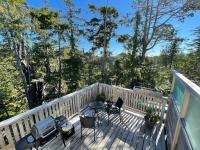 B&B Ucluelet - Brown's Beach Guest Suite - Bed and Breakfast Ucluelet