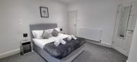 B&B Barrow in Furness - Warwick St by Prestige Properties SA - Bed and Breakfast Barrow in Furness