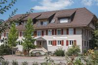 B&B Zell am Harmersbach - Landhotel Gasthaus zum Pflug - Bed and Breakfast Zell am Harmersbach