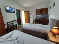 Dona's Studio Apartment - B&B