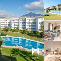 VACATION MARBELLA I Beachfront Quiet Apt with Private Beach Access, A minute walk from Puerto Banus Marina, 24-7 security and Parking - Chambres d’hôtes