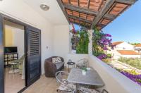 Apartments Derado - B&B Supetar