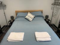 St Austell Central Apartment - B&B