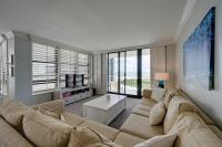 Cozy Coastal Condo w/ Pool Access: Steps to Beach! - B&B Marco Island