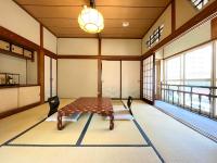 Tweepersoonskamer in Japanse Stijl met 2 Aparte Bedden