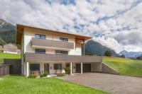 Bergmomente Montafon Appartement St. Gallenkirch - Bed and Breakfast