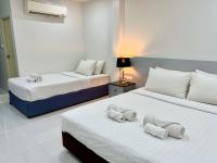 Deluxe Double Room with Extra Bed