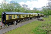 B&B Telford - Carriage 1 - Coalport Station Holidays - Bed and Breakfast Telford