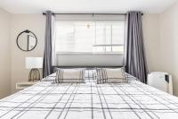 Near CLE airport and Valley 2-4a Georgetown Villas - Chambres d’hôtes Fairview Park