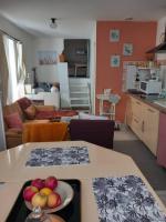 B&B Morlaix - atypique cote gare port centre - Bed and Breakfast Morlaix