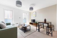 B&B London - The Hackney Central Apartment - Bed and Breakfast London