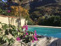 Charmante maison avec piscine - B&B