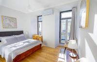 Apartamento con balcón