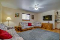 B&B Las Cruces - Cozy Las Cruces Home - 2 Mi to New Mexico State! - Bed and Breakfast Las Cruces