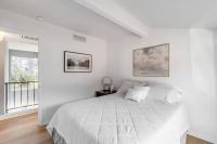 2b1b Hidden Oasis in the Hills- Close to Downtown - B&B Austin