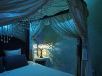 Tweepersoonskamer met Gedeelde Badkamer