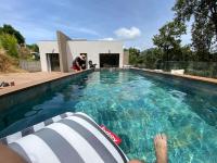 Villa d'Architecte Casa Mado avec Piscine vue imprenable - Bed and Breakfast