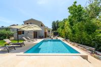 Villa Alloro Muntrilj with pool - B&B