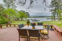 Decks & Lake Views: Waterfront Hot Springs Home! - B&B Hot Springs