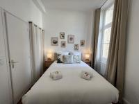 Paon, Coquet appt avec parking à Caen - B&B Caen
