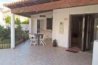 Nice Studio, large terrace & beautiful pool - B&B