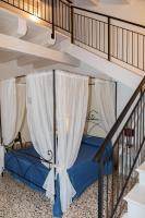 Driepersoonskamer met Uitzicht op het Zwembad