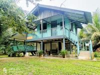 B&B Lunas - Rumah Kebun Tokwan - Bed and Breakfast Lunas