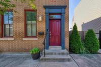 4 Bedroom 3 Bath Sleeps 10 Pet Friendly Private Backyard, 2 Car Garage, City Views, Close to all Stadiums and Casino - Ferienwohnung