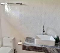 Chambre Double ou Lits Jumeaux avec Salle de Bains Privative