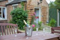 The Grange Manor House, Norfolk - B&B Setchey