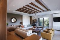 Villa Rizes Luxury - Bed and Breakfast Maroulás