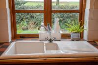 3-Bed Barn Eco-Lodge on the Tarka trail - Chambres d'hôtes Great Torrington
