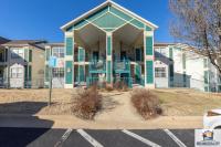3 BR Condo - Near the Strip - Jacuzzi Tub - Stairs Required - FREE TICKETS INCLUDED - CH4-5 - B&B