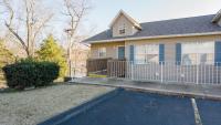 2BR Walk-In - Central Location - FREE TICKETS INCLUDED - FC41-17 - B&B