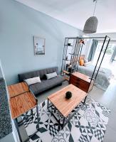 Studio Deluxe