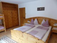 B&B Laas - Apartment Telser - Bed and Breakfast Laas