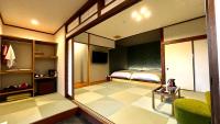 Twin Room with Private External Bathroom