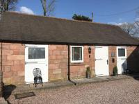 B&B Leek - 1 Bed Charming Peak District Cottage Barn Near Alton Towers, Polar Bears, Chatsworth House - Bed and Breakfast Leek