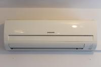 One-Bedroom Apartment with Balcony