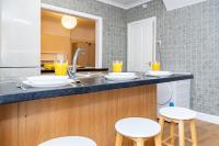 B&B Southampton - Shirley House 4, Guest House, Self Catering, Self Check in with smart locks, use of Fully Equipped Kitchen, close to City Centre, Ideal for Longer Stays, Excellent Transport Links - Bed and Breakfast Southampton