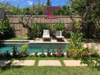 Villa Abhista Seminyak - Bed and Breakfast Seminyak