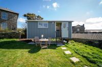 B&B Penzance - The Shepherd's Hut - Bed and Breakfast Penzance