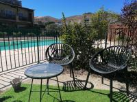 Cosy Appart St Raph, piscine résidence, proche mer - Bed and Breakfast Saint-Raphaël